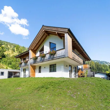 Chalet Spacious With Sauna *