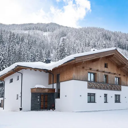 Dağ evi In Near Slopes Saalbach-Hinterglemm